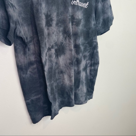 Introvert graphic tie dye short sleeve top size medium - Picture 4 of 6